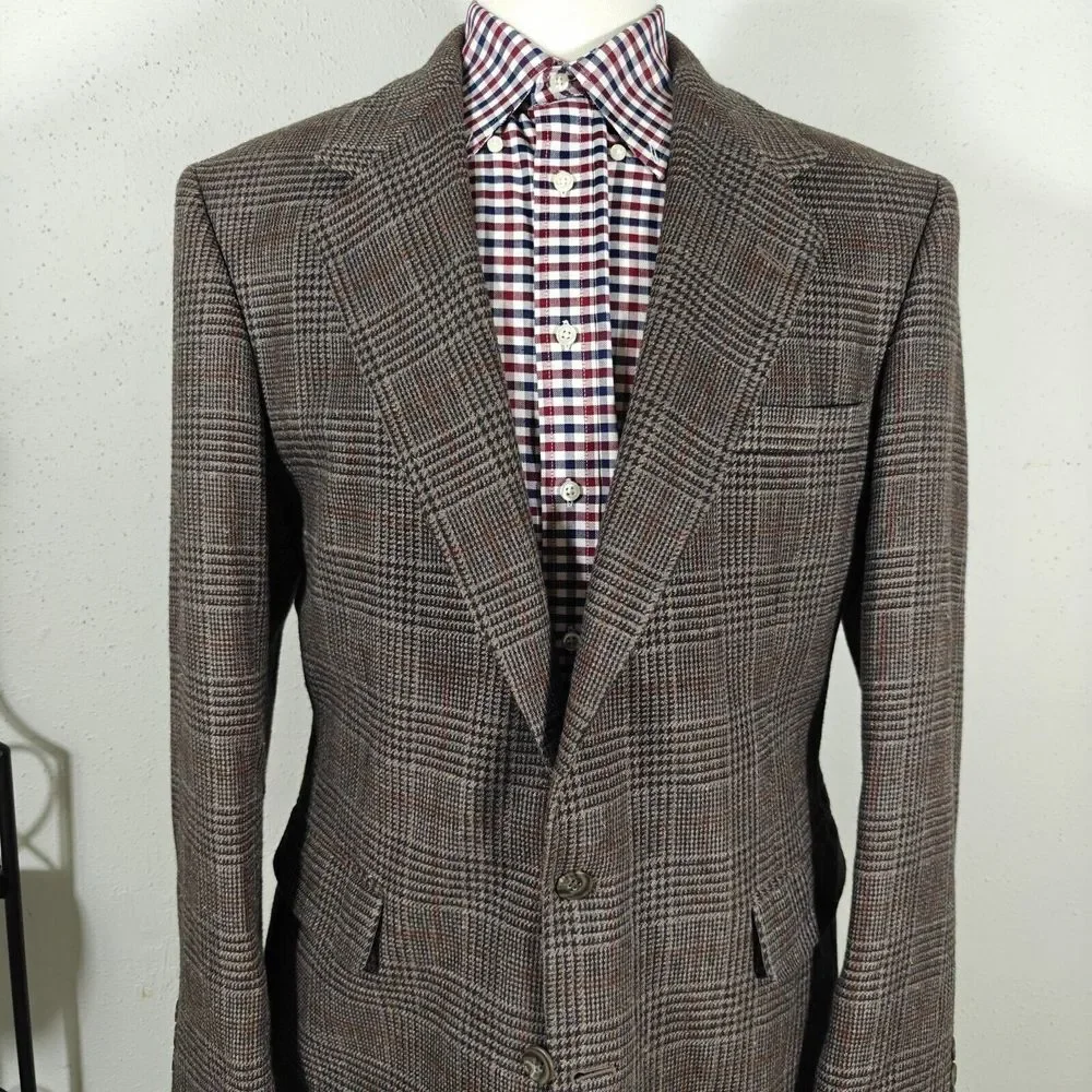 Haggar Men's Tweed Sport Coat Blazer Two Button Brown Plaid Wool Blend Size‎ 42L